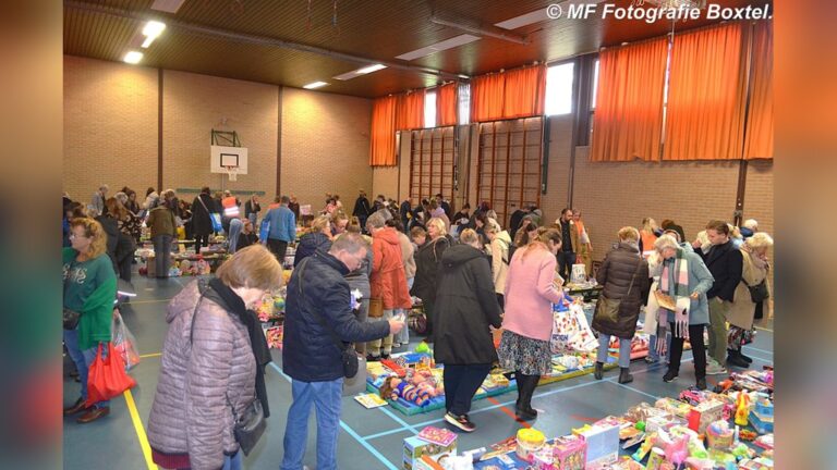 Speelgoedbeurs Esch — rommel-en-vlooienmarkt in Boxtel
